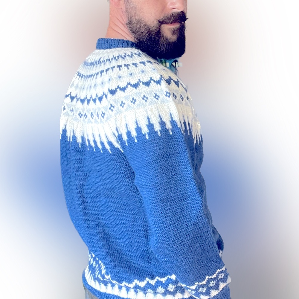 One of a kind-Hand-Knit Vintage Norwegian Wool Sweater